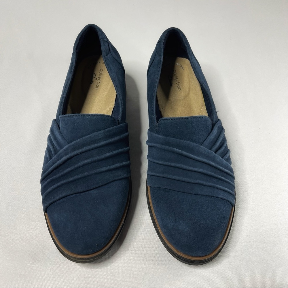 Clarks Women's Navy Blue Flats - Picture 2 of 8